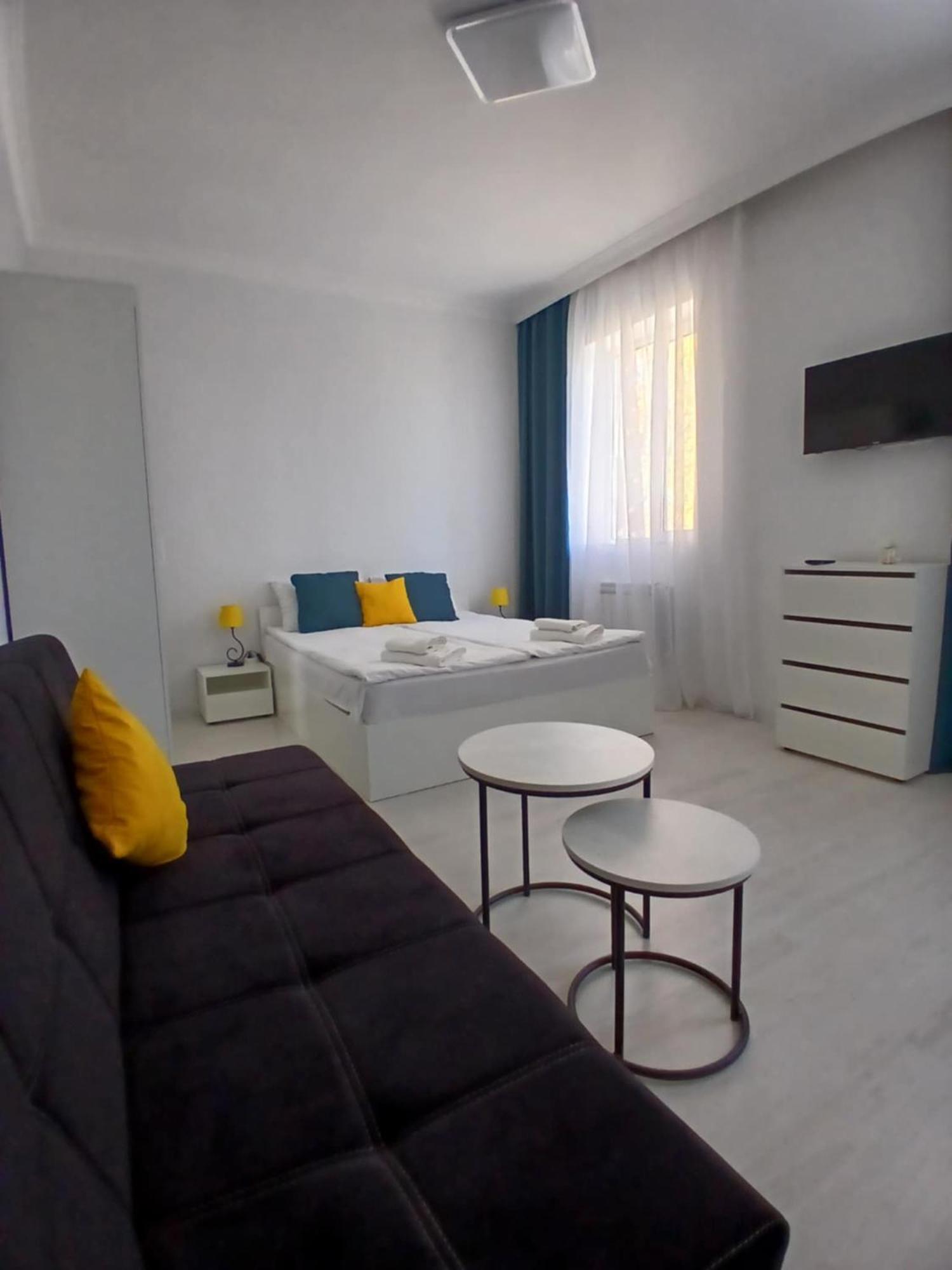 Vernatun Guest House Gyumri Eksteriør bilde