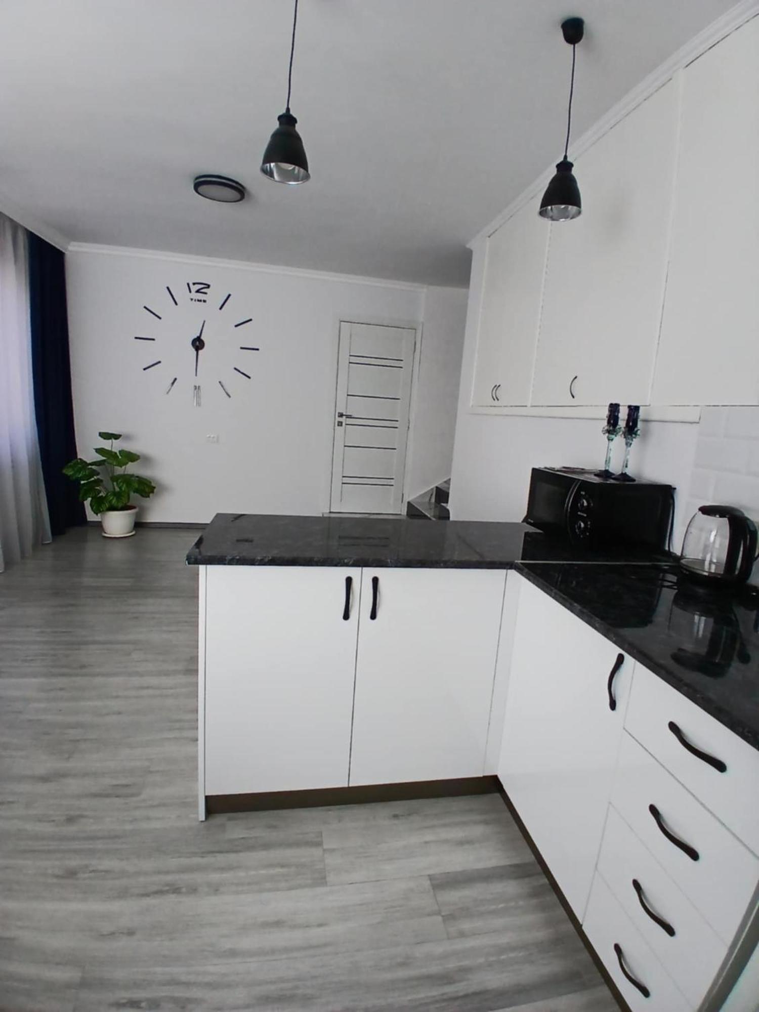Vernatun Guest House Gyumri Eksteriør bilde